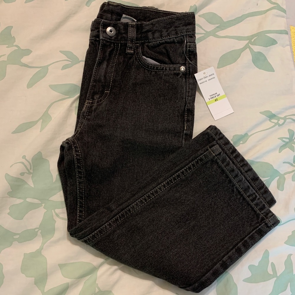 ⭐️3/$30⭐️ NWT Calvin Klein toddler jeans size 4T